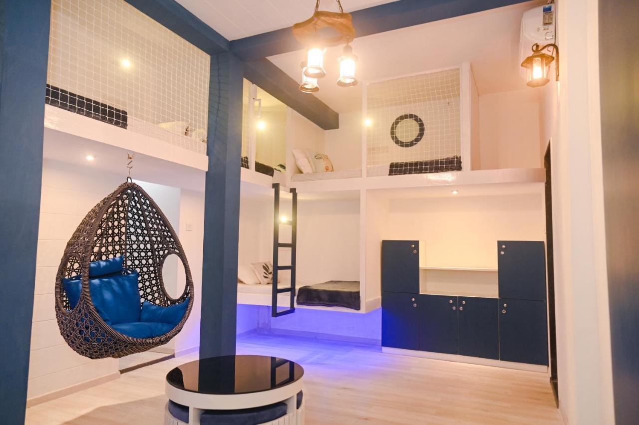 The Voyage - Cafe Hostel Cowork Pune Esterno foto