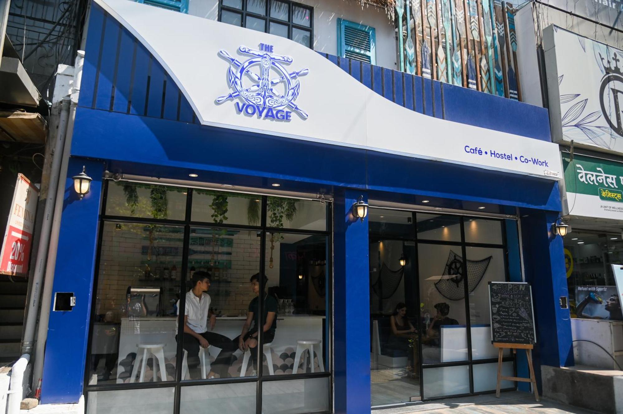 The Voyage - Cafe Hostel Cowork Pune Esterno foto